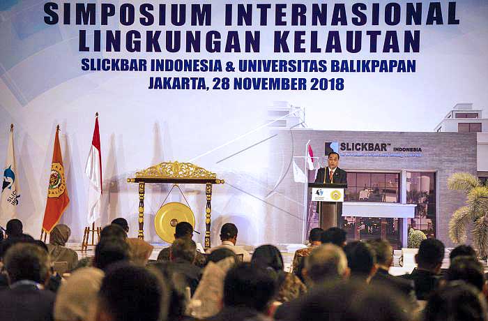 news - simposium-00.jpg